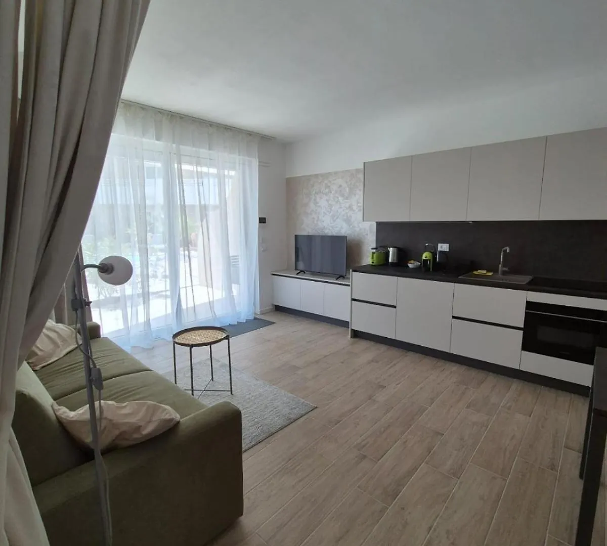 La Perla Apartment Lido di Jesolo 0*,